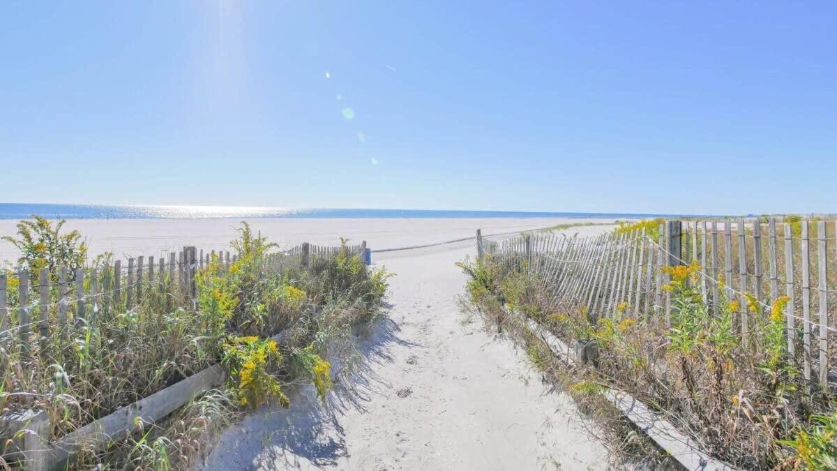 Escape To Raleigh Ave 3 Steps From The Beach أتلانتيك سيتي المظهر الخارجي الصورة