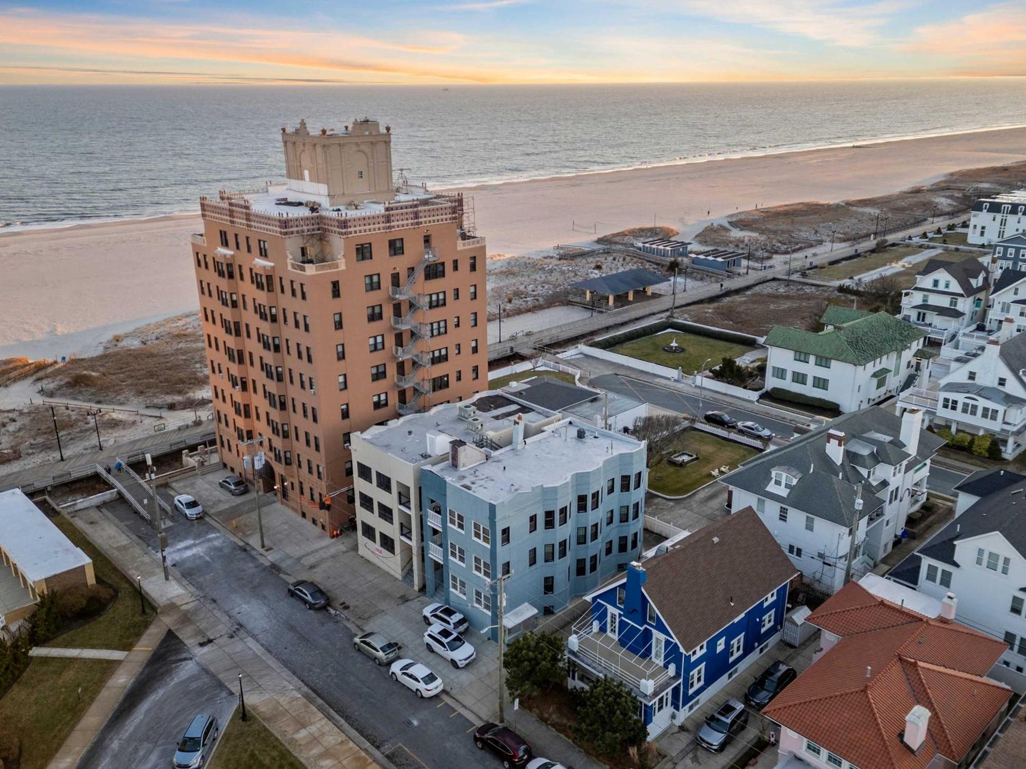 Escape To Raleigh Ave 3 Steps From The Beach أتلانتيك سيتي المظهر الخارجي الصورة